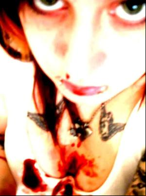 What Do You Think About This Hot Inked Emo Girl?