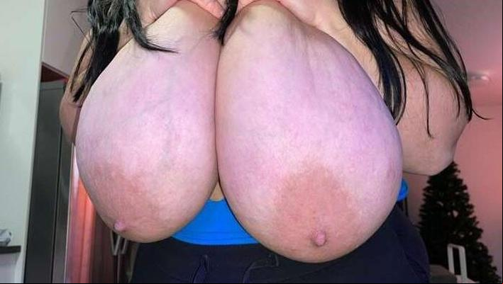 Big saggy udders 